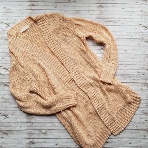 Knitted cardigan